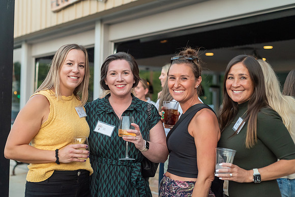 Sarah Kass, Kate Kelly, Jennifer Rauscher, Betsy Williamson